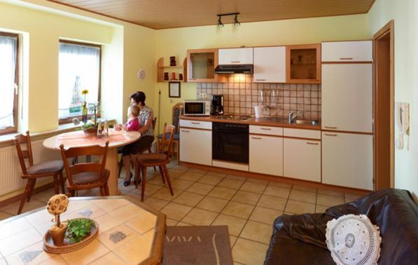 Landgasthof Zum Siebenbachtal Strotzbüsch Zewnętrze zdjęcie
